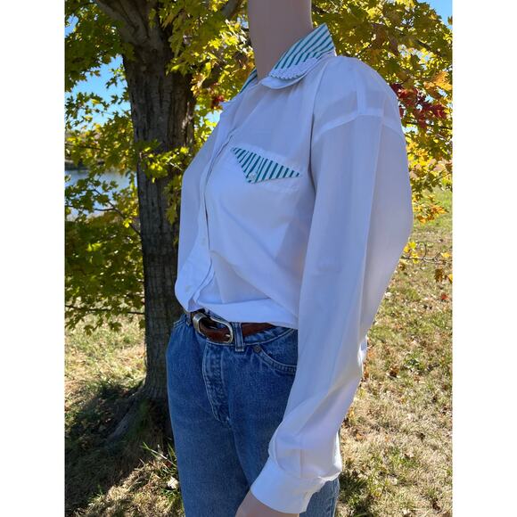 Vintage White Button Up - Picture 5 of 11